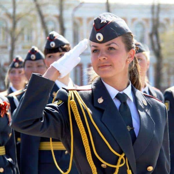 the-girls-of-the-russian-police-force-28-photos-2
