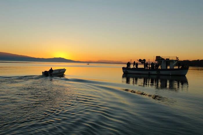 Είναι η μεγαλύτερη λίμνη στην Ελλάδα αλλά παραμένει άγνωστη στον περισσότερο κόσμο