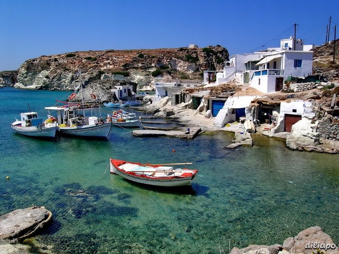 Κίμωλος, ένα νησί σαν ζωγραφιά! Κίμωλος, ένα νησί σαν ζωγραφιά!