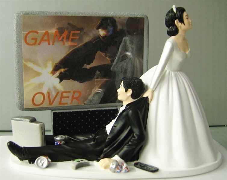 funny-wedding-cake-toppers-10