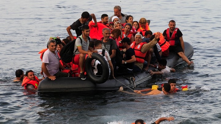 Ελεύθεροι σε όλη την Ελλάδα θα μετακινούνται οι μετανάστες που θα έρχονται στα νησιά 6ede50373e63b2ff5e29c210fcd9d0f4