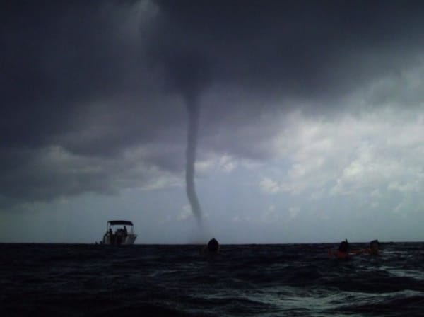 tilestwra.gr :bad%20weather19 Ακόμη και η κακοκαιρία έχει την ομορφιά της!