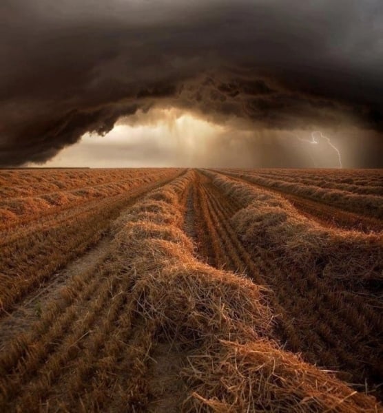 tilestwra.gr :bad%20weather28 Ακόμη και η κακοκαιρία έχει την ομορφιά της!