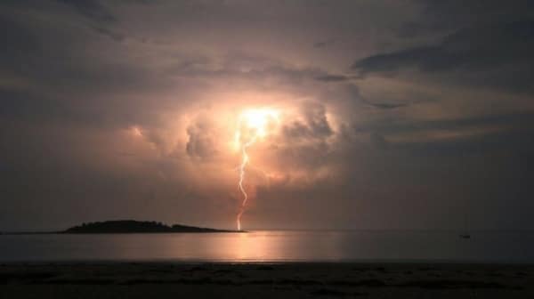 tilestwra.gr :bad%20weather37 Ακόμη και η κακοκαιρία έχει την ομορφιά της!