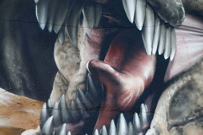 Εντυπωσιακό graffiti Jurassic Park (5)