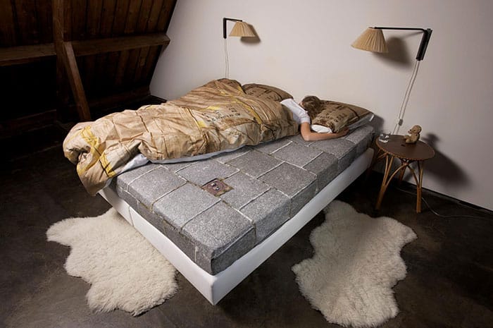tilestwra.gr : kalima9 Το κρεβάτι θέλει φαντασία! ΔΕΙΤΕ τα πιο ασυνήθιστα καλύμματα κρεβατιών