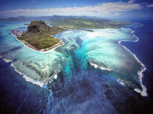 tilestwra.gr - 10 εκπληκτικής ομορφιάς τοπία στον ωκεανό 
