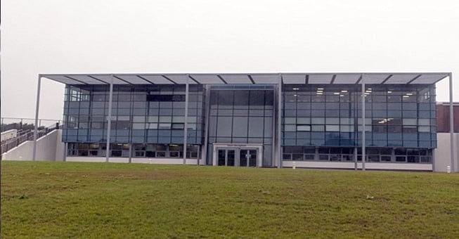 Βρετανία: Δασκάλα 32 ετών είχε κανονική σχέση με 14χρονο μαθητή!