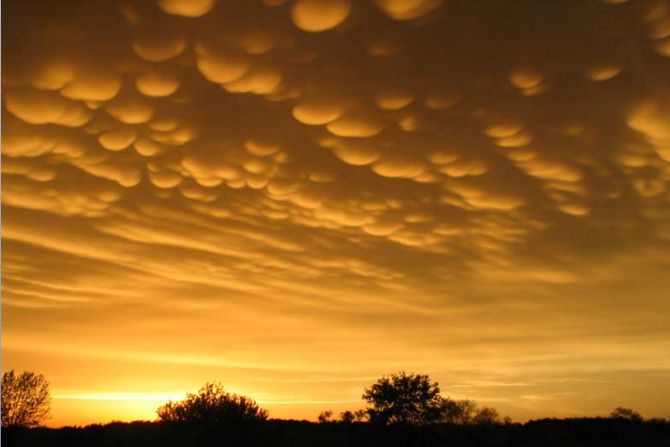 tilestwra.gr : 3. Mammatus Clouds 3 Όταν η μητέρα φύση μας αφήνει άφωνους με την ομορφιά της