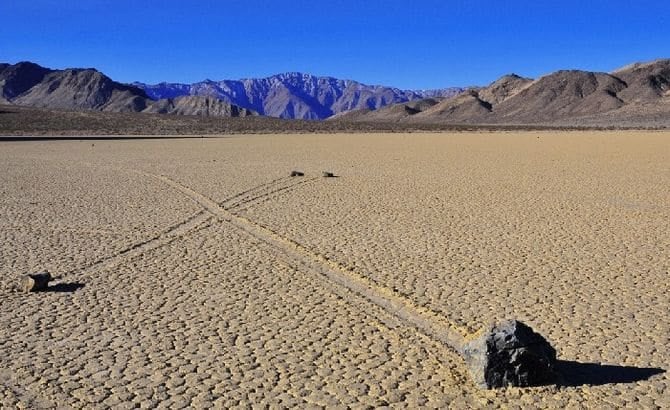 tilestwra.gr : 4. Sailing Stones Όταν η μητέρα φύση μας αφήνει άφωνους με την ομορφιά της