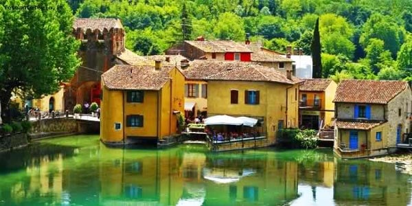 tilestwra.com -  Borghetto6 Borghetto: Ένα ιταλικό χωριό βγαλμένο από... σελίδες παραμυθιού !!!