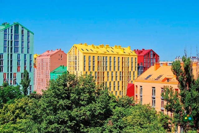 colourful buildings1