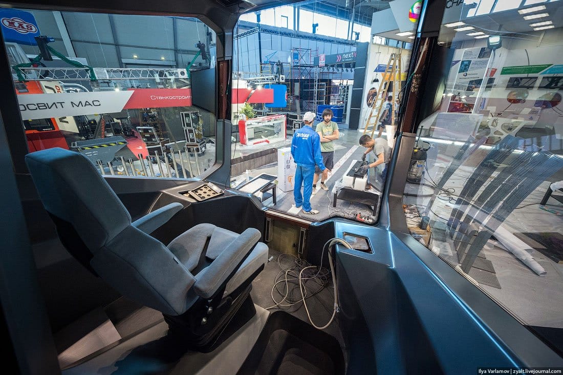 A view of the driver's cabin. The 180-degree view helps decrease what drivers call the "dead zone."