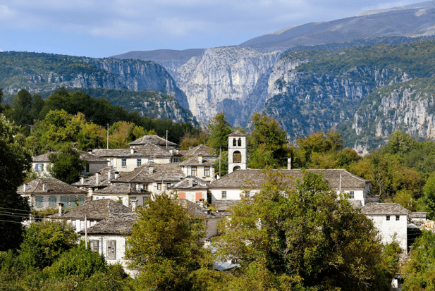 tilestwra.gr : big dilofo4 Τα 11 πιο όμορφα ελληνικά χωριά. Αντέχετε τόσο ομορφιά;