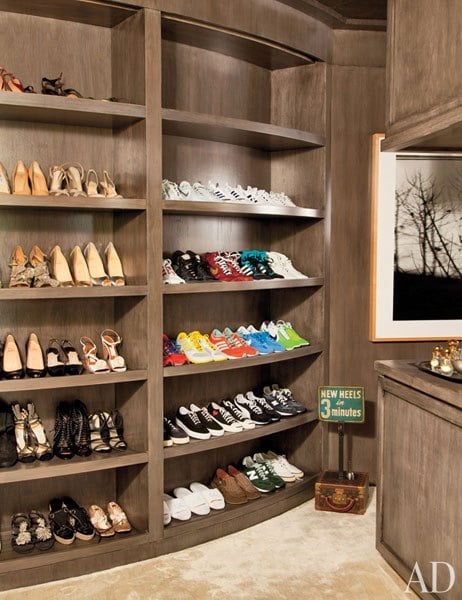 item15.rendition.slideshowvertical.ellen degeneres portia de rossi beverly hills home 16 closet