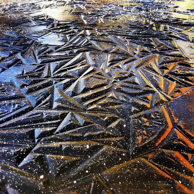 Σχήματα στον πάγο, λίμνη στο Όρεγκον, ΗΠΑ