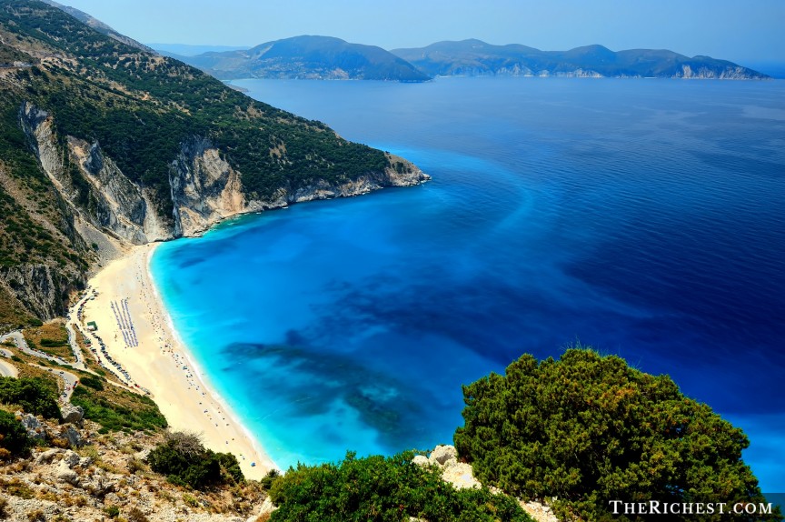 shutterstock_Myrtos Beach