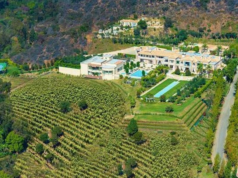UNITED STATES: The 25 acres estate, ‘Palazzo di Amore,’ in Los Angeles that has its own wine producing vineyard is on sale for $195 million. 