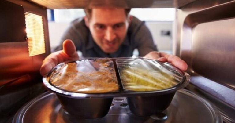 Φούρνος μικροκυμάτων και πιθανοί κίνδυνοι για τη δημόσια υγεία