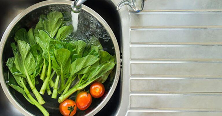 Πώς αφαιρώ τα φυτοφάρμακα από φρούτα και λαχανικά;