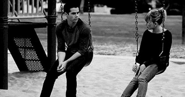 Μια γυναίκα υπερασπίστηκε ένα παιδί που το παρενοχλούσαν. To παιδί της επέστρεψε τη χάρη όταν το χρειάζονταν περισσότερο