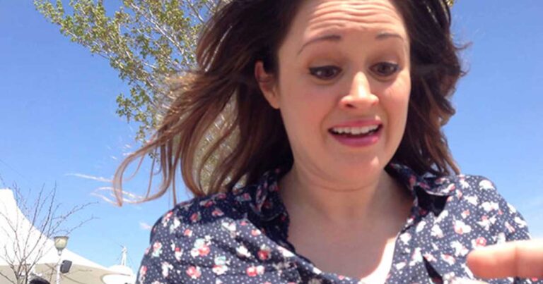 Δείτε την φοβερή αντίδραση κοπέλας σε πρόταση γάμου! (βίντεο)