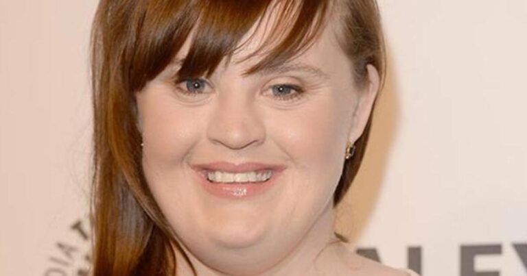 Δείτε την πρώτη γυναίκα με σύνδρομο Down που θα κάνει πασαρέλα στην Νέα Υόρκη!