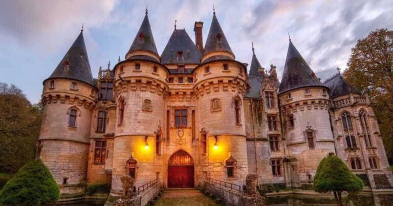 Πουλάνε γαλλικό κάστρο βγαλμένο από τον Μεσαίωνα για $5.700.000!