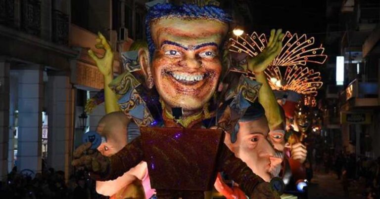 Δείτε το διάσημο Καρναβάλι της Πάτρας μέσα από φωτογραφίες!