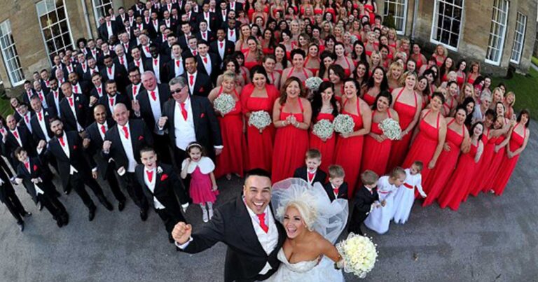 Ο γάμος με 130 παράνυφους και 103 συνοδούς γαμπρού που μπήκε στο Ρεκόρ Γκίνες!