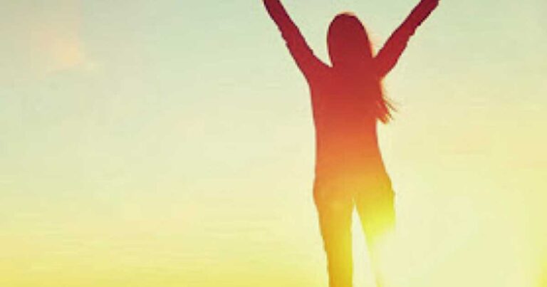 Oi 7 επιστημονικά αποδεδειγμένοι τρόποι που φέρνουν την ευτυχία!