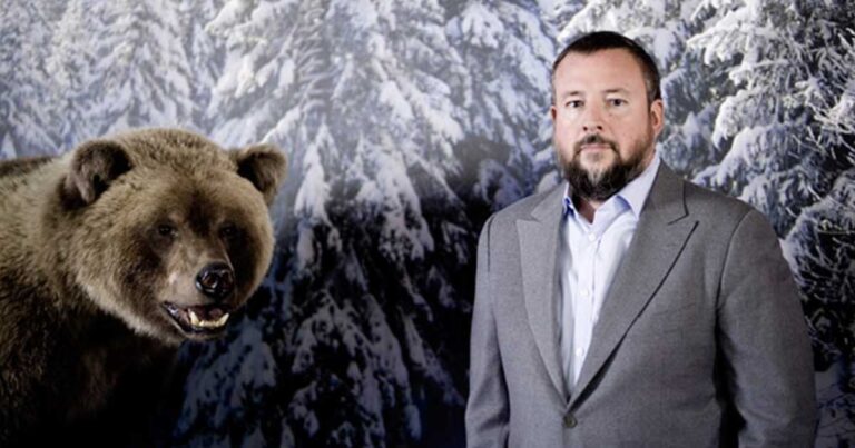 Ο άντρας που κέρδισε $1.000.000 στο μπλακ τζακ και πέταξε $300.000 για ένα γεύμα στο Λας Βέγκας!