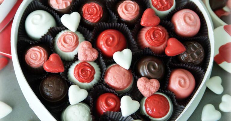 Γιατί θα κοστίσει περισσότερο φέτος η ημέρα του Αγίου Βαλεντίνου;