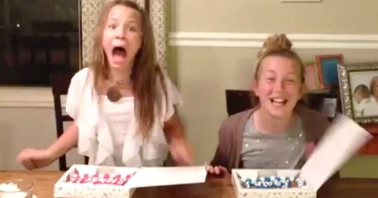 Μια μαμά έδωσε στα παιδιά της ένα κουτί. Τι είχε μέσα; Κάτι το πολύ ανεκτίμητο! (βίντεο)