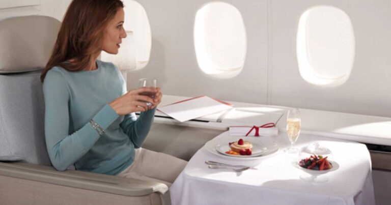 Γιατί ένα εισιτήριο πρώτης θέσης κοστίζει 8.200 ευρώ με την Air France;