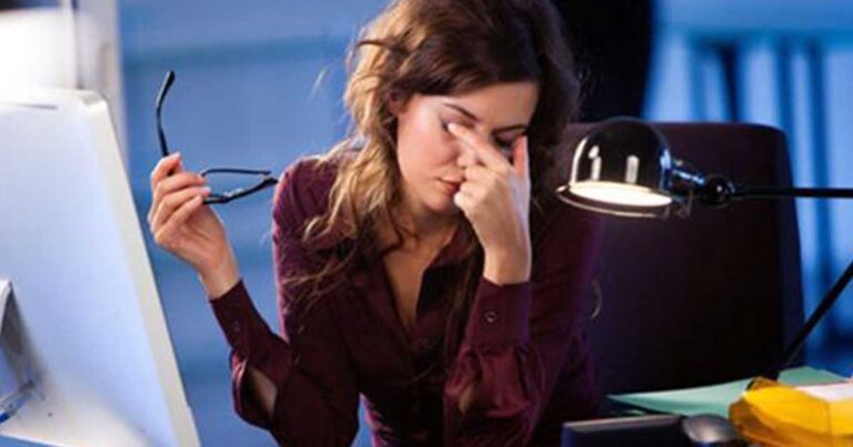 Πώς μπορούμε να προστατεύσετε τα μάτια σας από τις πολλές ώρες μπροστά στην οθόνη του Η/Υ;