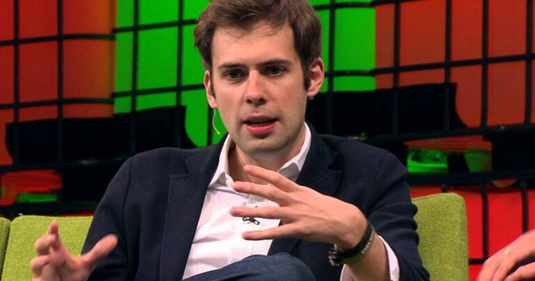 Βαρέθηκε τις δουλειές του σπιτιού κι έτσι έγινε… πολυεκατομμυριούχος startupper!