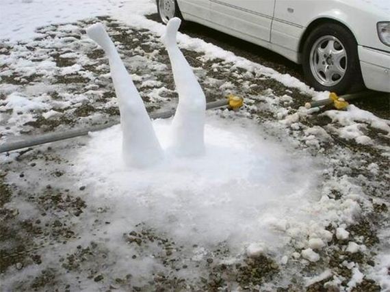 18 creative snow sculptures