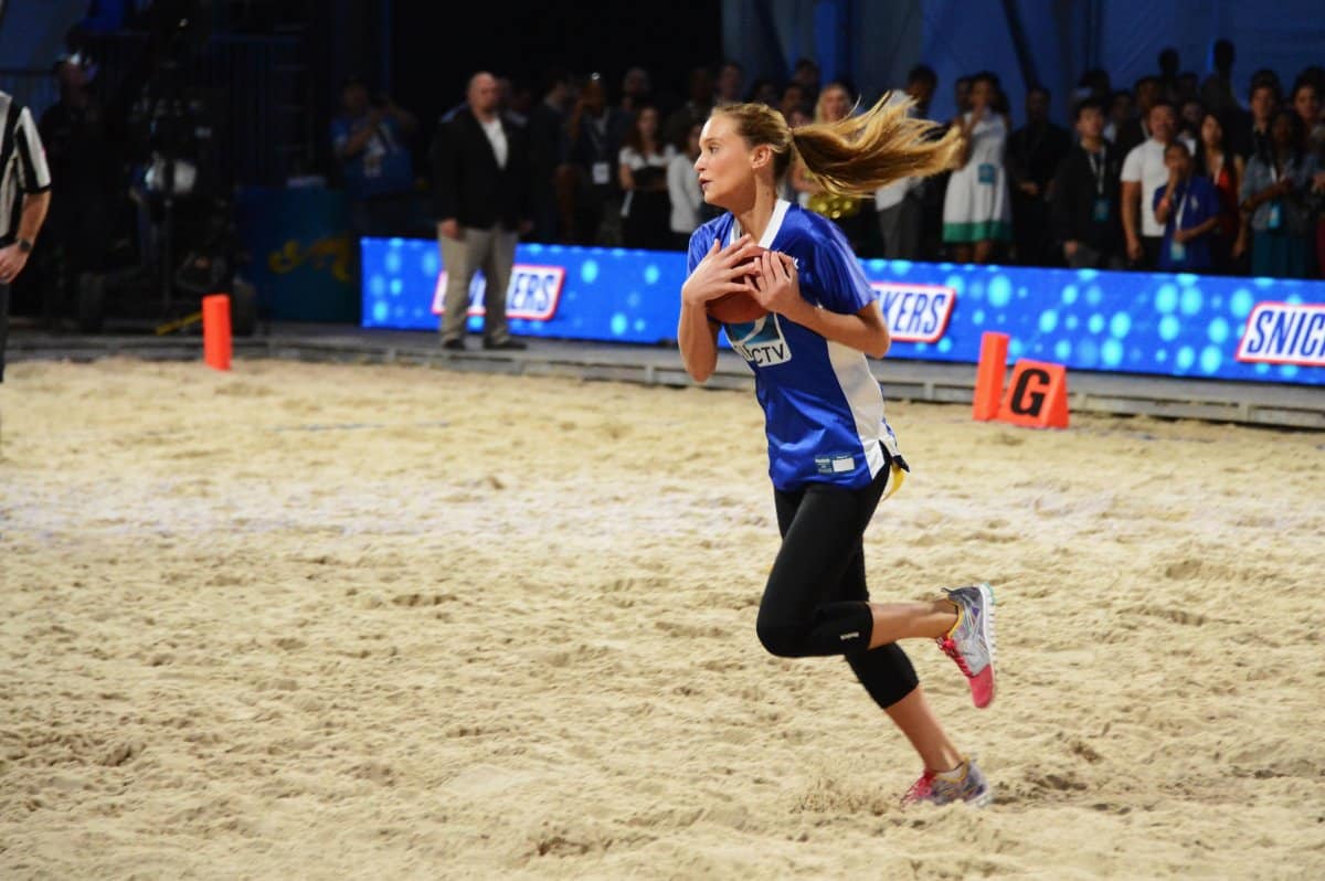 flag football hannah davis