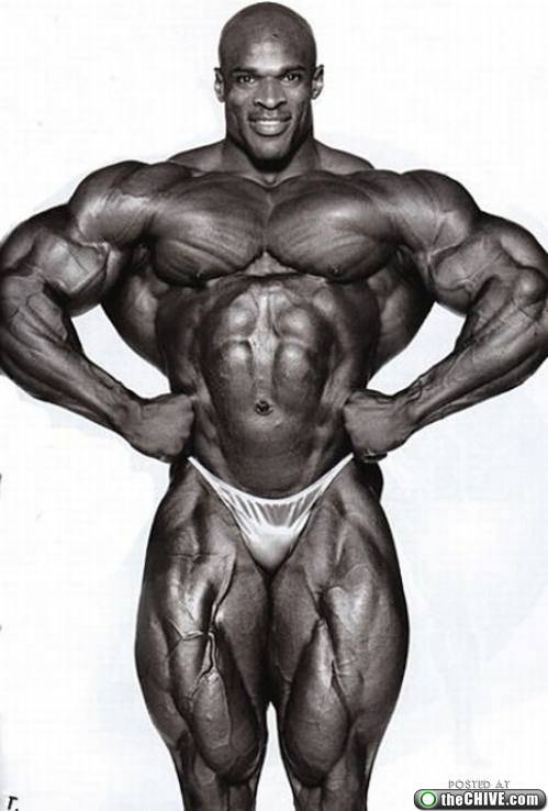 huge-body-builders-freaks-8