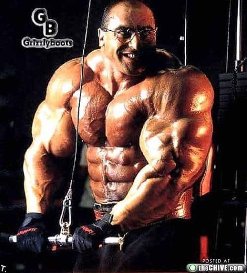 huge-body-builders-freaks-9