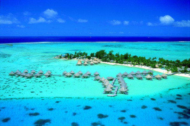 tilestwra.gr - InterContinental Le Moana Resort Bora Bora 1 634x421 Μπόρα Μπόρα:50 παραμυθένιες εικόνες που θα σας δροσίσουν θα σας μεταφέρουν στον επίγειο παράδεισο!