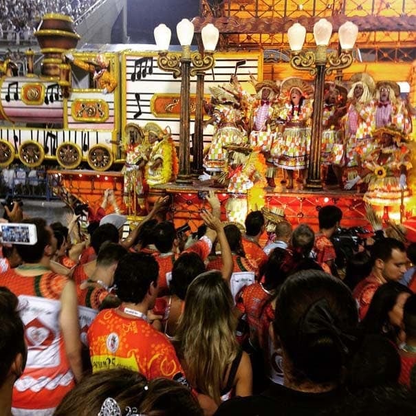 Το καρναβάλι του Ρίο μέσα από το Instagram| tilestwra.gr (12) Το καρναβάλι του Ρίο μέσα από το Instagram (12)