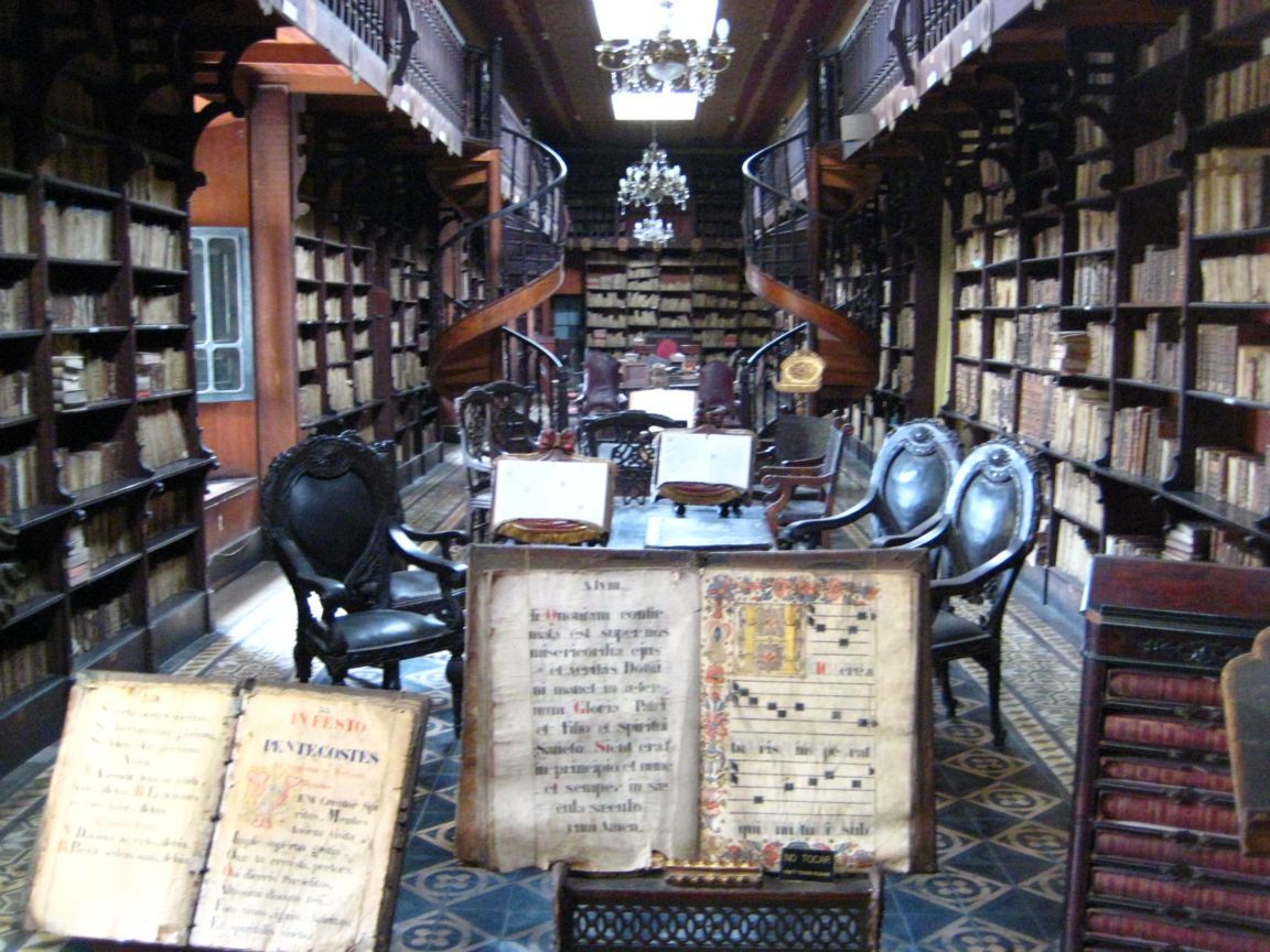 library in san francisco monastery lima peru1152 12787453402 tpfil02aw 29343