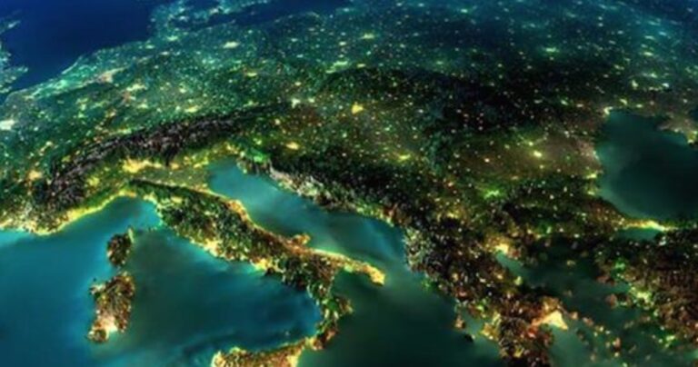 25 εκπληκτικές νυχτερινές εικόνες της Γης!