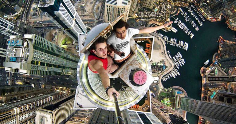 Τα 10 σημεία πάνω στη γη που  έχουν βγει οι περισσότερες… selfie!