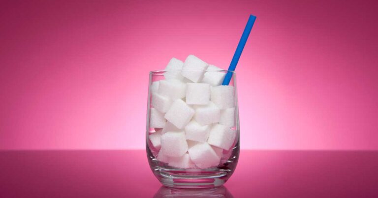 Ποιες είναι οι τροφές που μας γερνάνε;