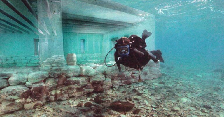 H ελληνική αρχαία πόλη κάτω από τη θάλασσα της Ελαφόνησου!