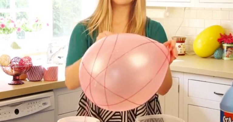 Έδεσε κλωστή γύρω από τα μπαλόνια. Το αποτέλεσμα; Εντυπωσιακό και πολύ πασχαλινό!