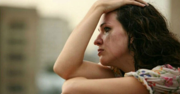 Ένα μικρό αγόρι ρώτησε τη μαμά του… «Γιατί κλαις μαμά;»